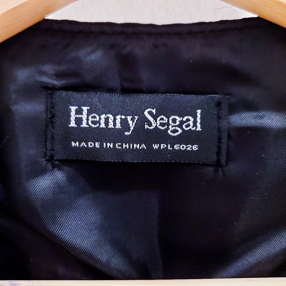 5-button Black Dress Vest - Picture 3 of 5